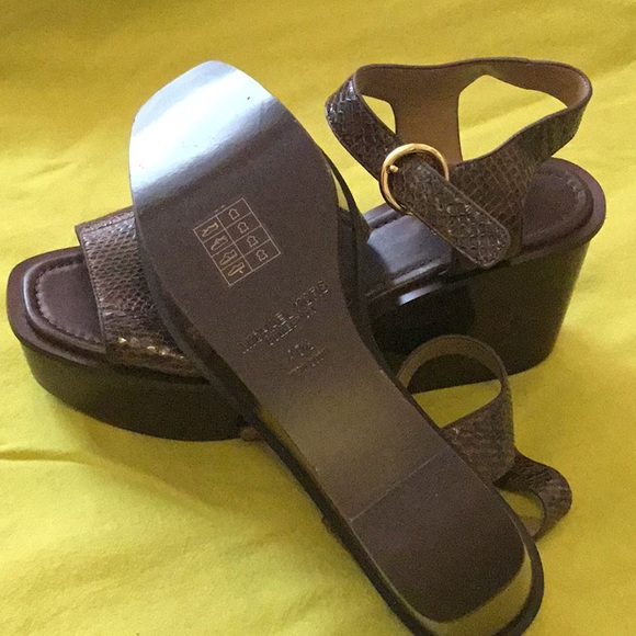 Michael Kors Platform Sandals - Picture 3 of 4